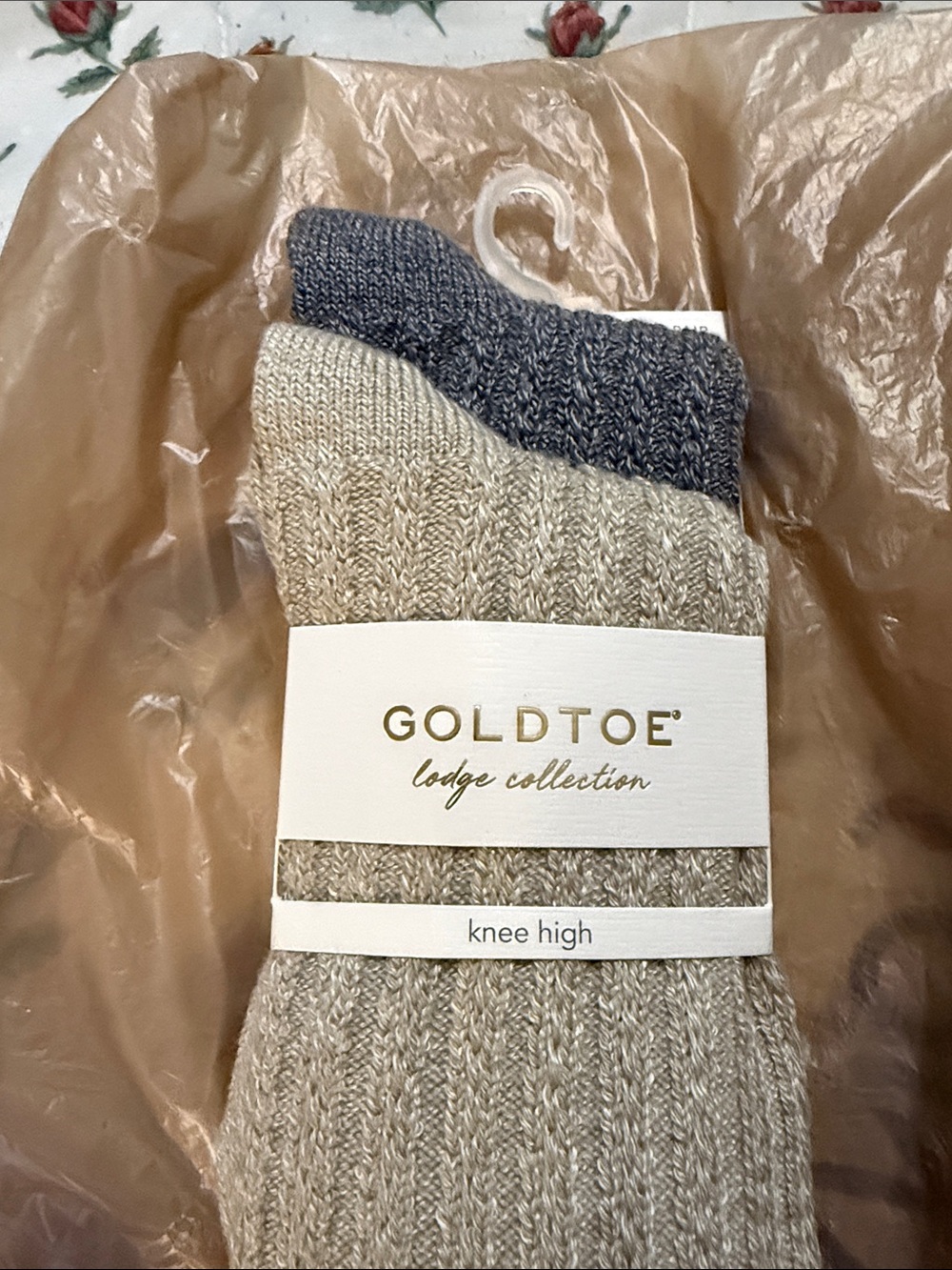 Gold Toe women’s  Knee-High Socks in Beige and Gray Accent